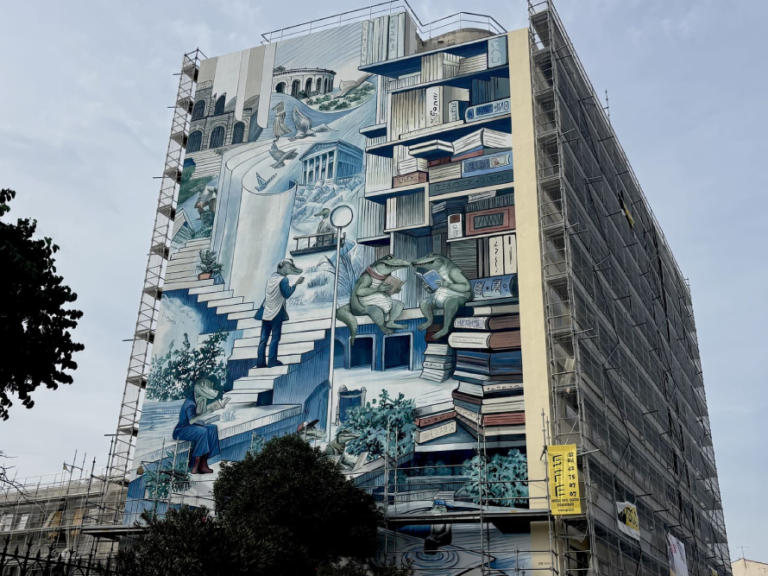 fresque murale extérieure