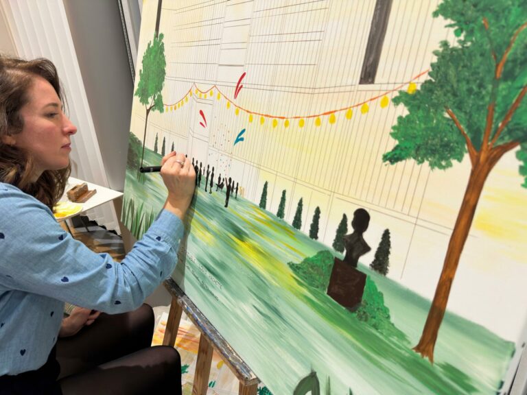 Artiste peignant en direct pour les 10 ans de l'immeuble Louis-Hachette, à Vanves